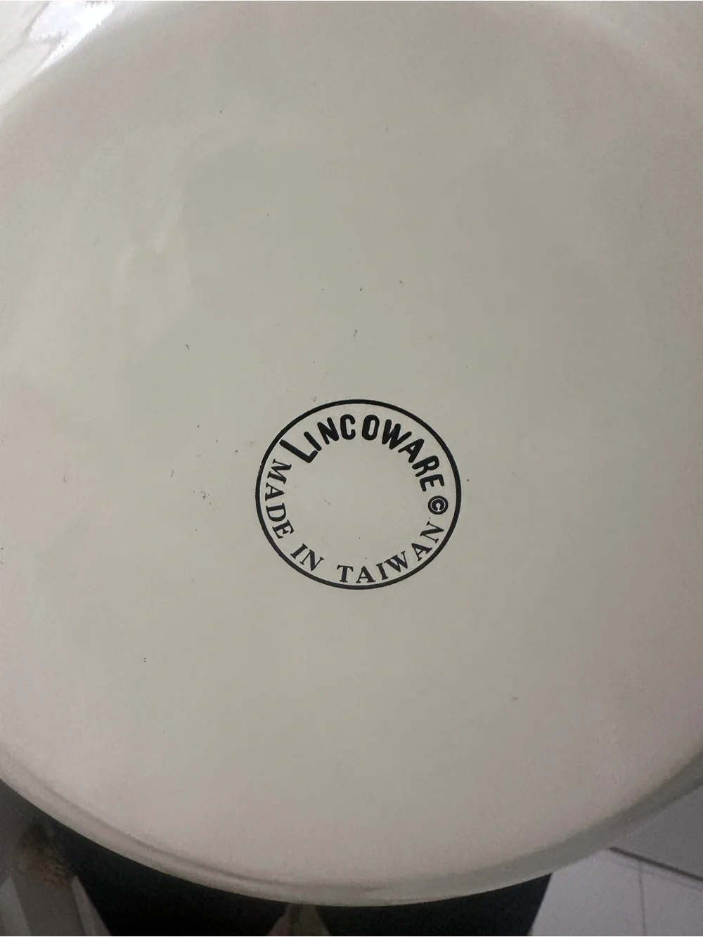 Vintage Lincoware Ceramic Dish with Lid (NWOT)